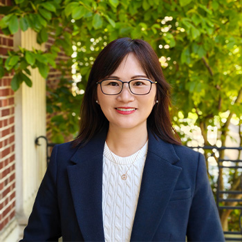 Pingping Tang, Assistant Professor of Management