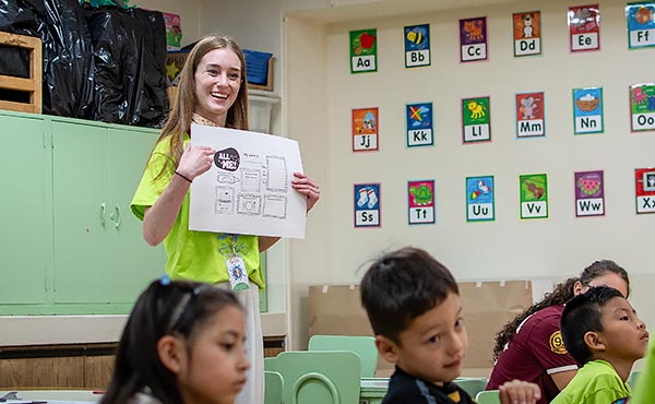 Sydney Summers in her classroom in Ecuador.
