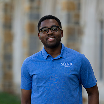 Tarian Askew, senior Biochemistry major 